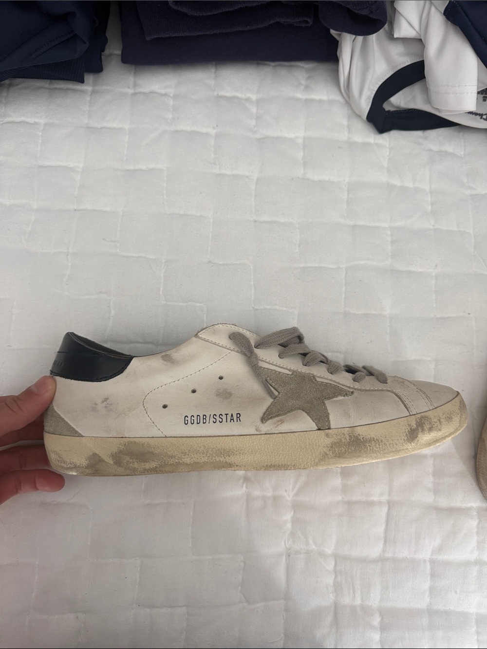 Golden Goose White Leather Superstar Sneaker with Silver Star - Picture 1 of 2